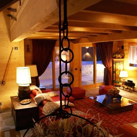 Chalet Du Chef Ski Et Golf Alpesi faház Crans-Montana